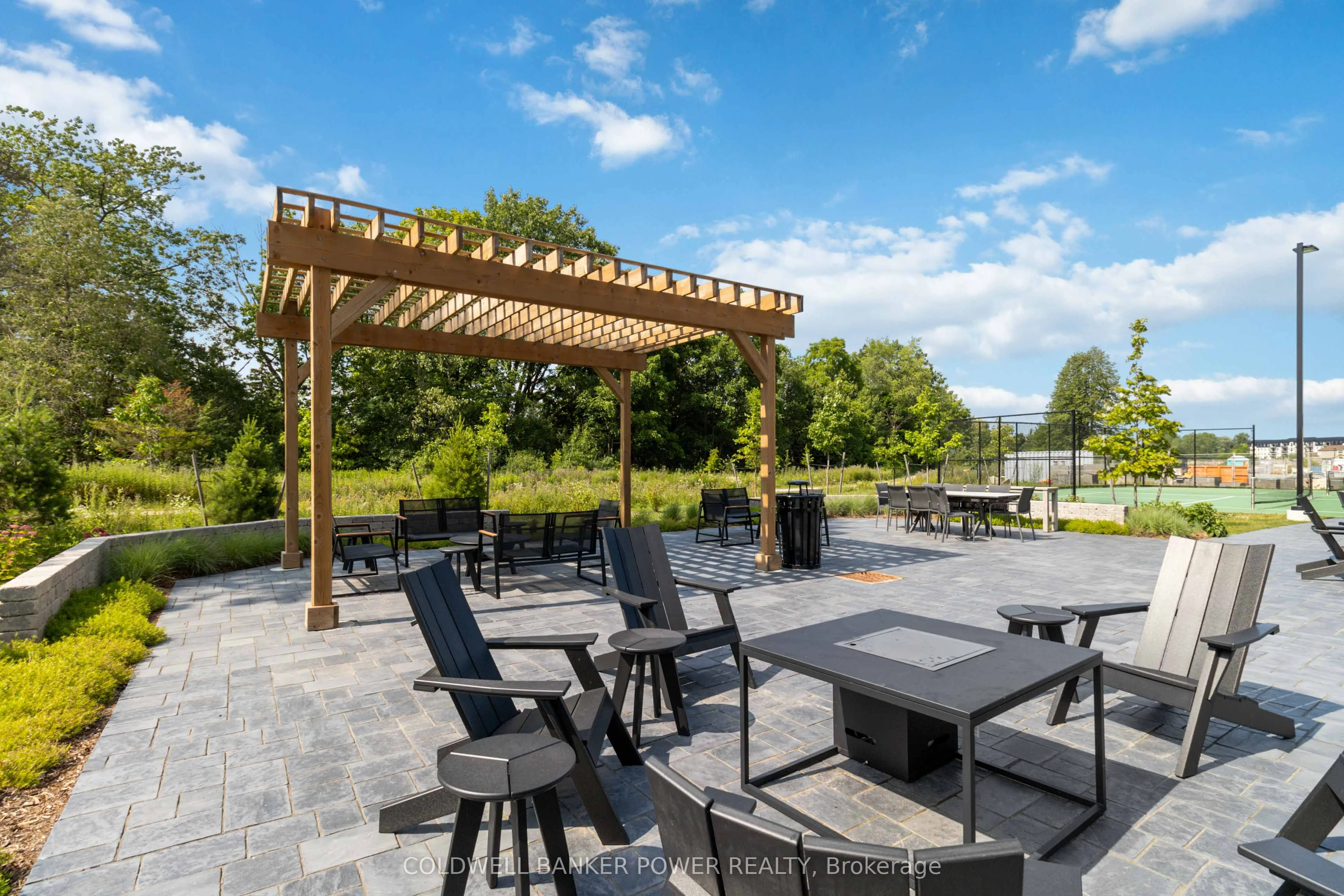480 Callaway Road 402, London North, ON N6G 0Z3