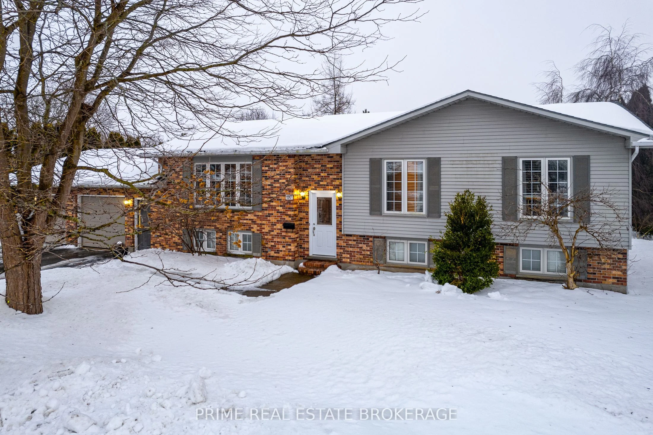 Detached in South Huron