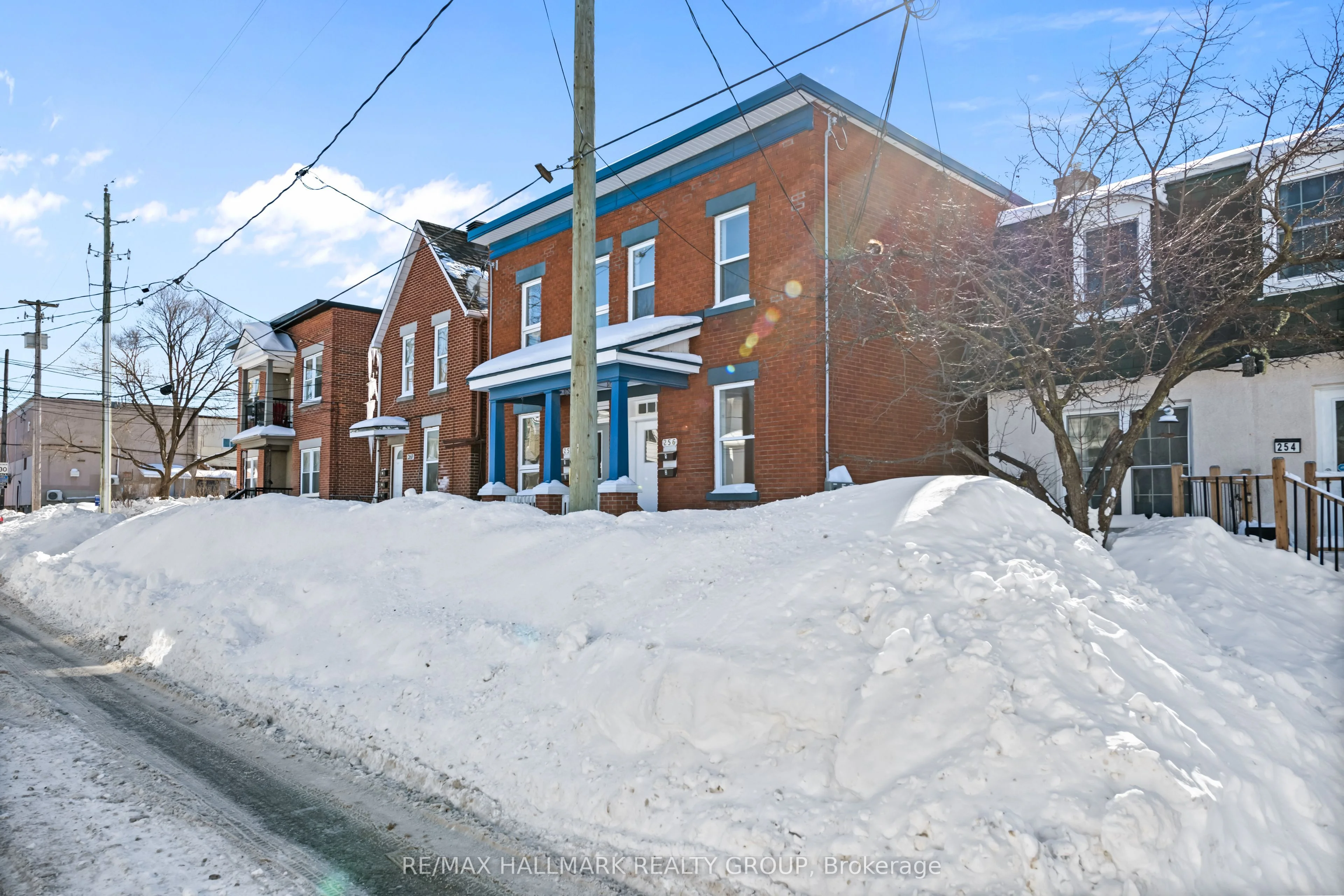 Fourplex in Vanier and Kingsview Park