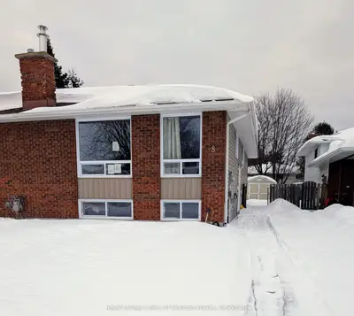8 Cullen Court, North Bay, On P1a 3y8