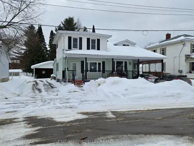 124 Dickson Street, Pembroke, On K8a 2w9