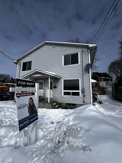 Fourplex in Smiths Falls