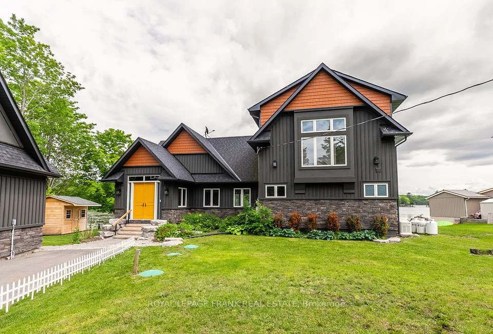 91 Peninsula Drive, Trent Lakes, ON K0M 1A0