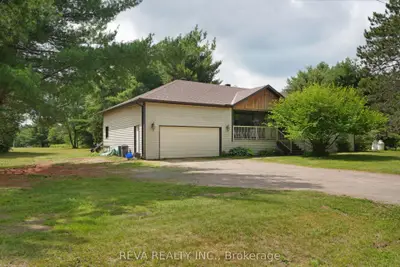 27 Elizabeth Street, Hastings Highlands, On K0l 1c0