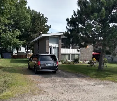 Duplex in North Bay