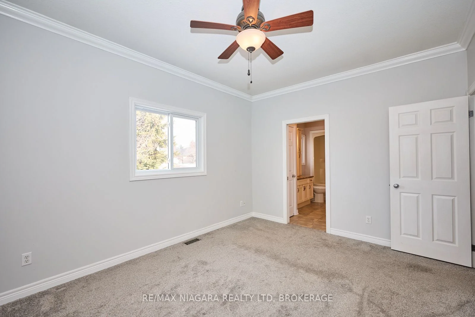84 Rochelle Crescent, Fort Erie, On L0s 1n0