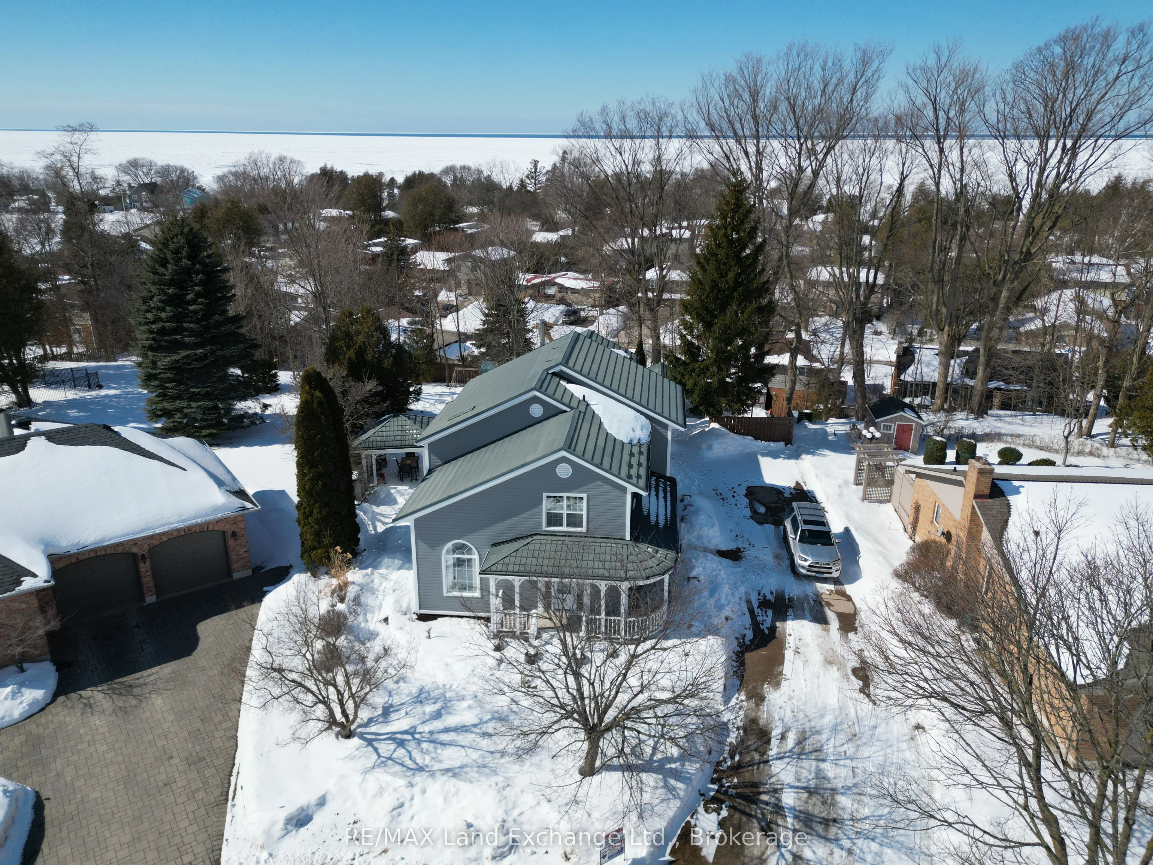 Detached in Kincardine