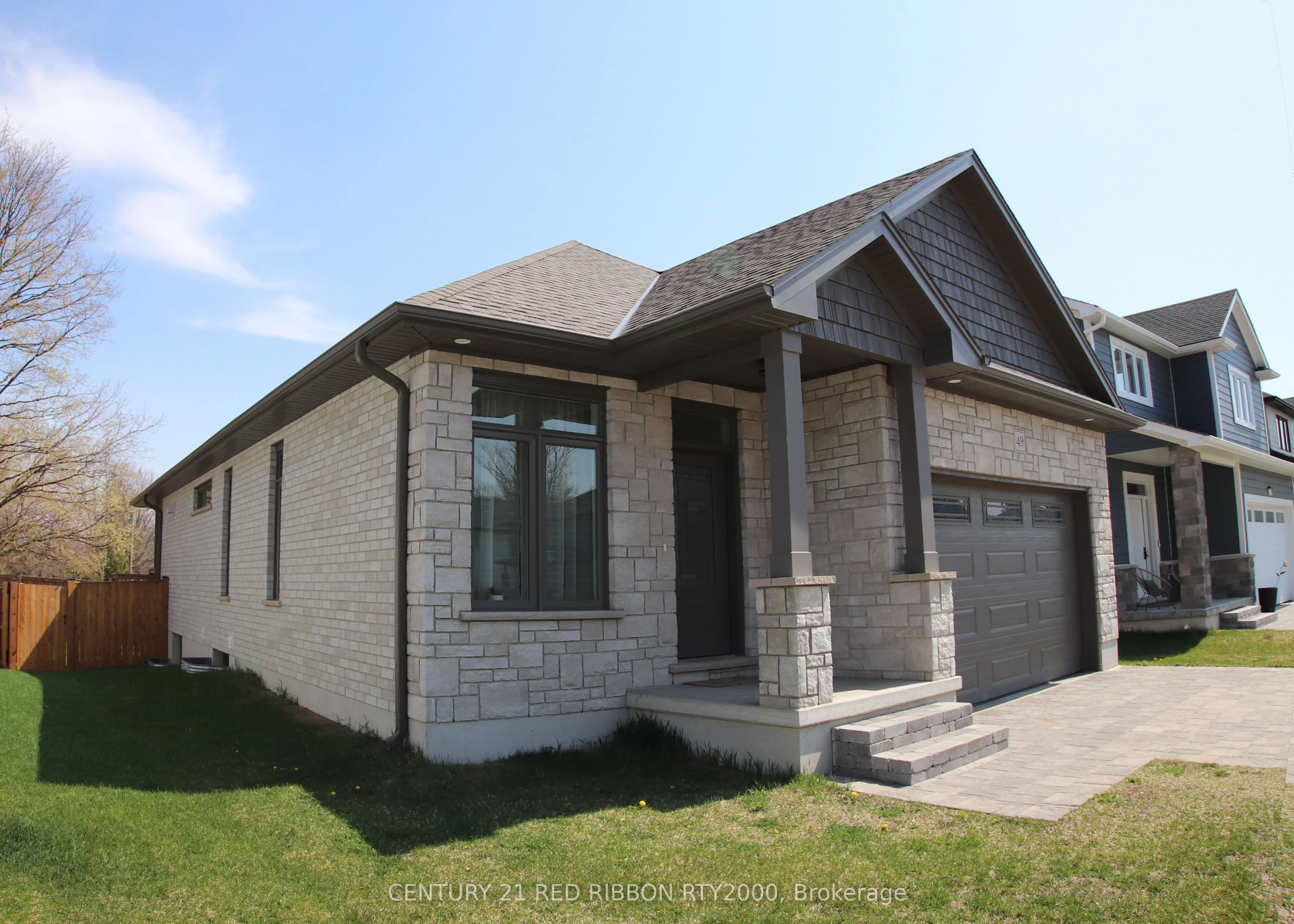 22701 ADELAIDE Road 49, Strathroy-Caradoc, ON N0L 1W0