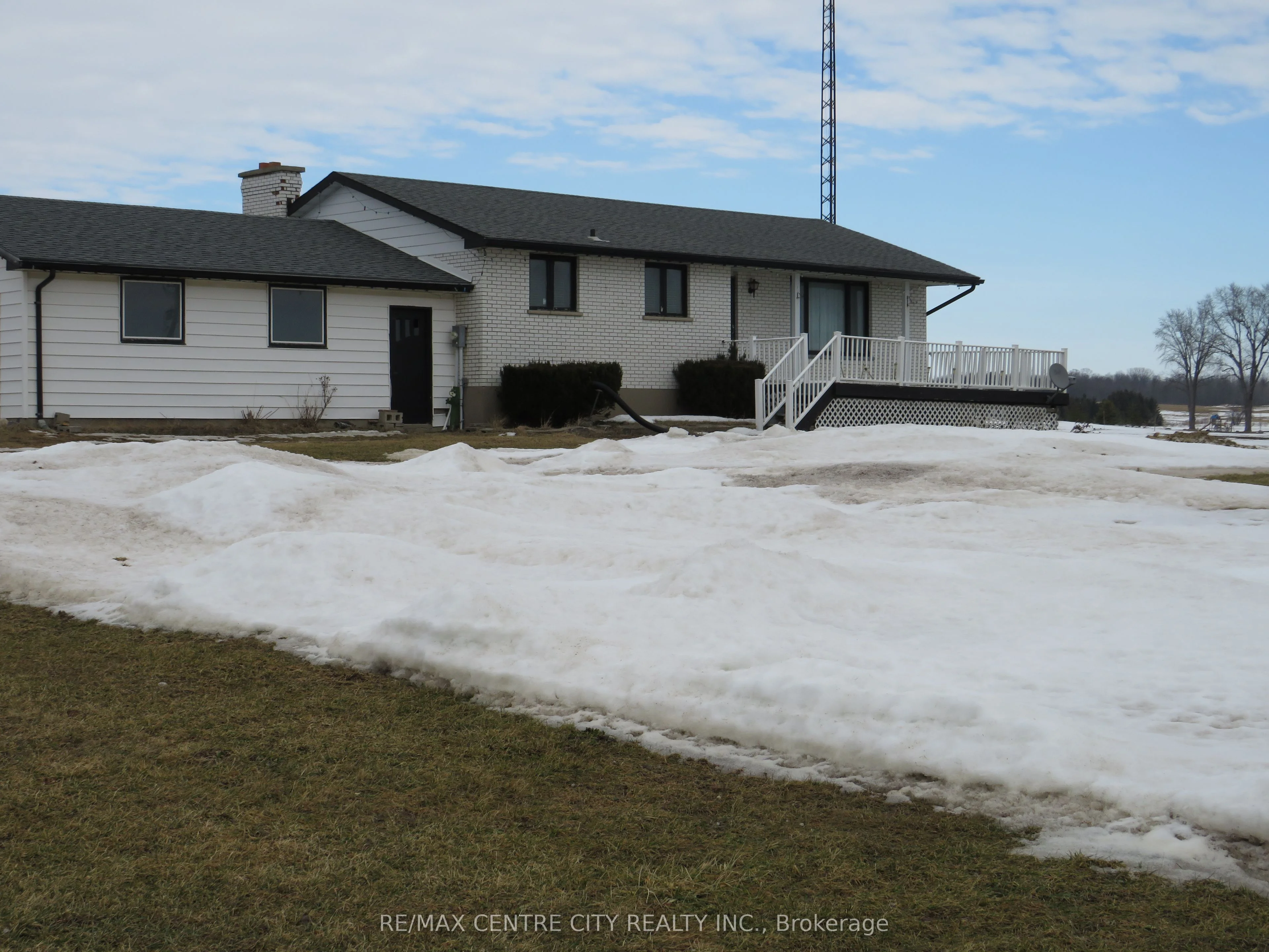 4462 Egremont Drive, Adelaide Metcalfe, On N7g 3h6