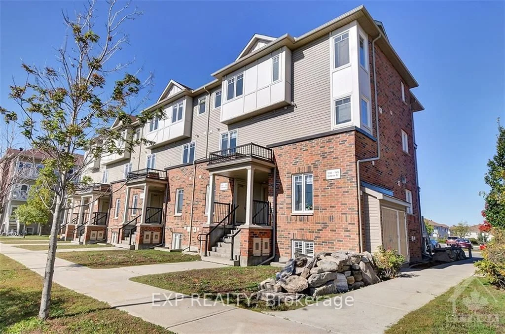 Condo Apartment in Barrhaven