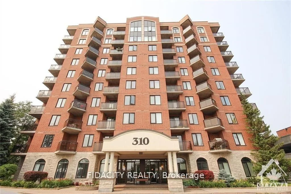 Condo Apartment in Carlington - Central Park