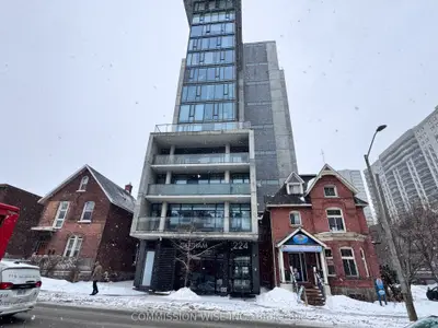 Condo Apartment in Ottawa Centre