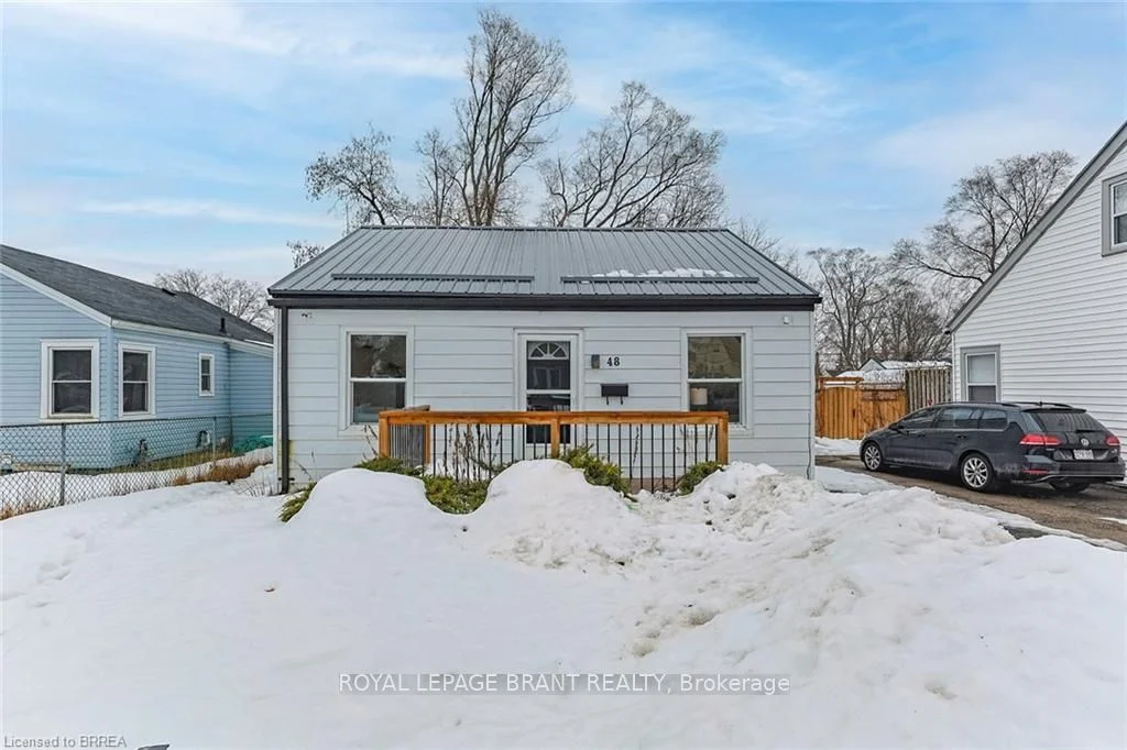 Detached in Brantford