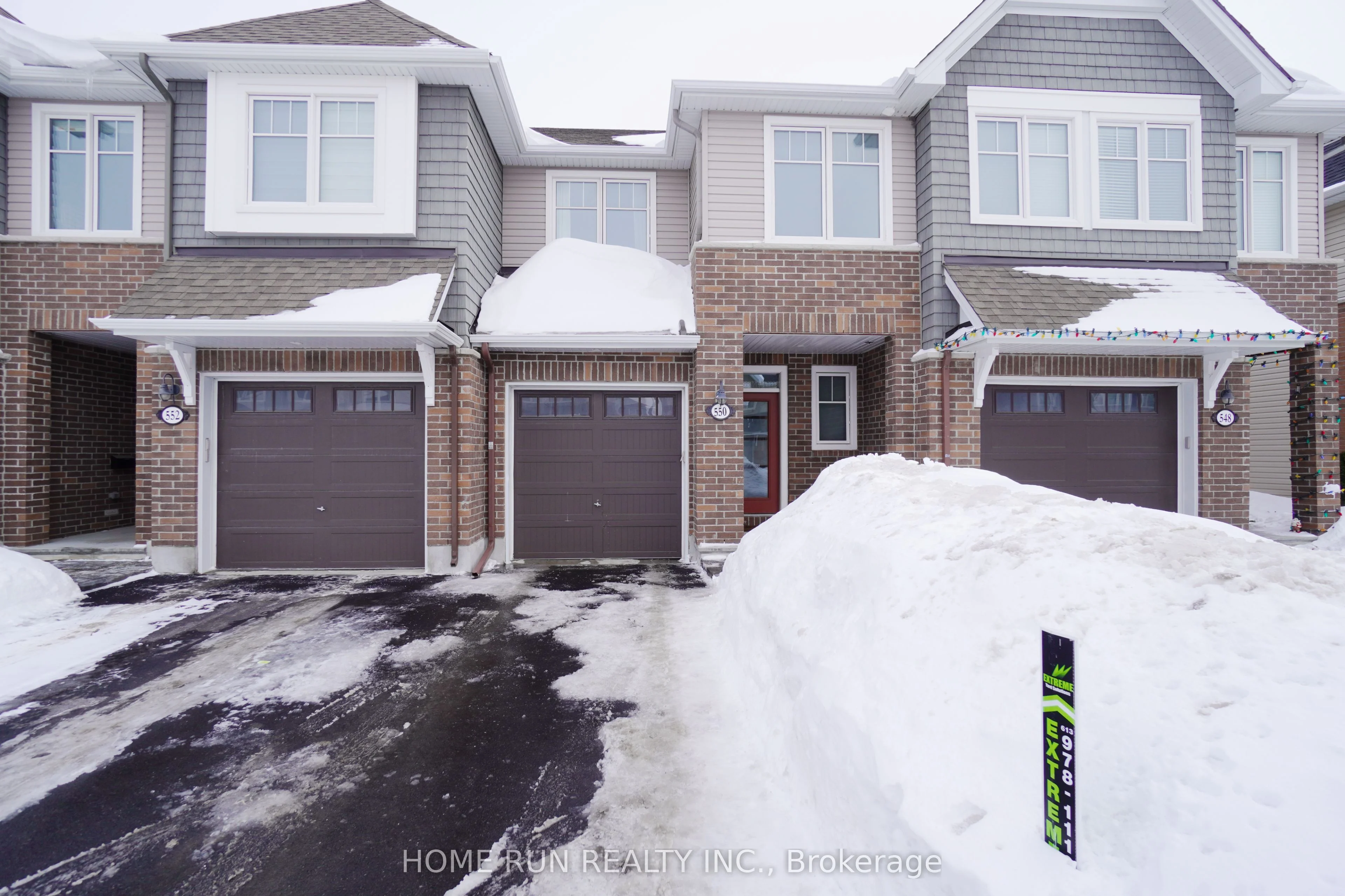 Att/Row/Townhouse in Barrhaven