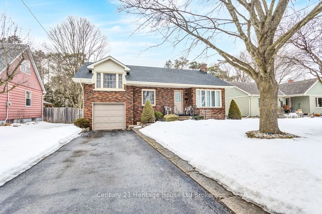 30 Joseph Street, Tillsonburg, On N4g 1h8