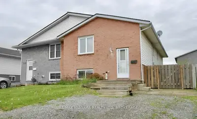 8 Briarsdale Crescent, Welland, On L3c 6r8