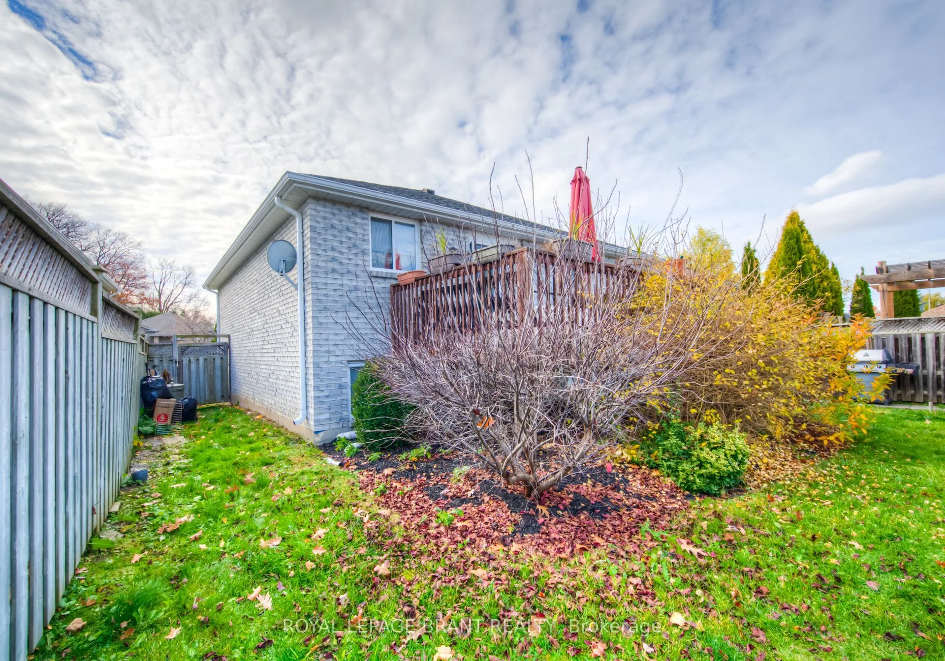 16 Mcguiness Drive, Brantford, On N3t 6m5