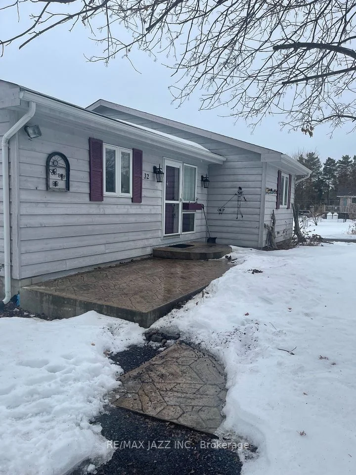 32 Bayview Drive, Greater Napanee, On K7r 3k8