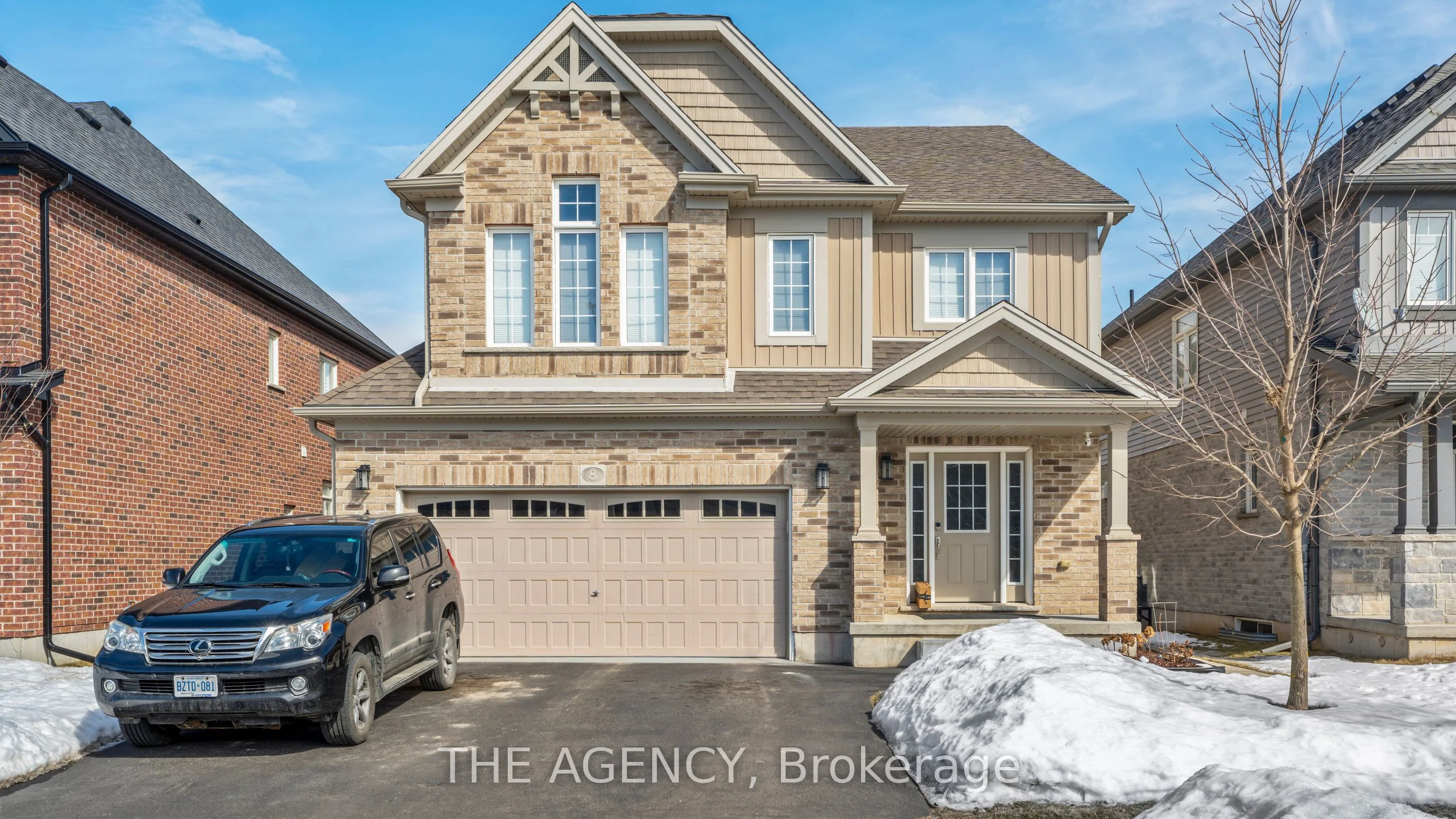 Detached in Brantford
