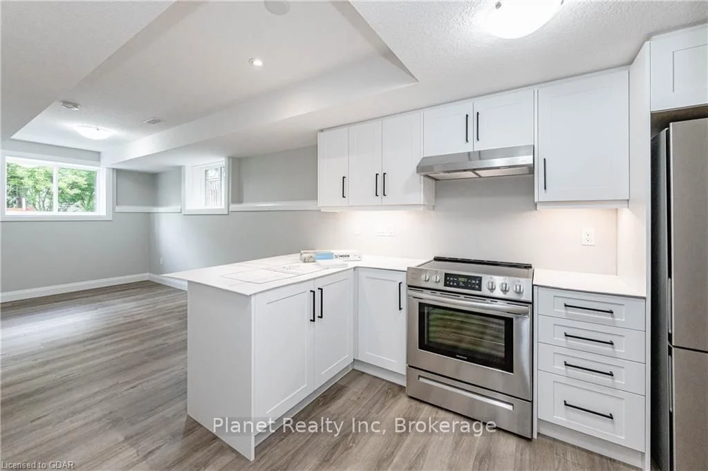 330 Exhibition Street 2, Guelph, On N1h 4s2