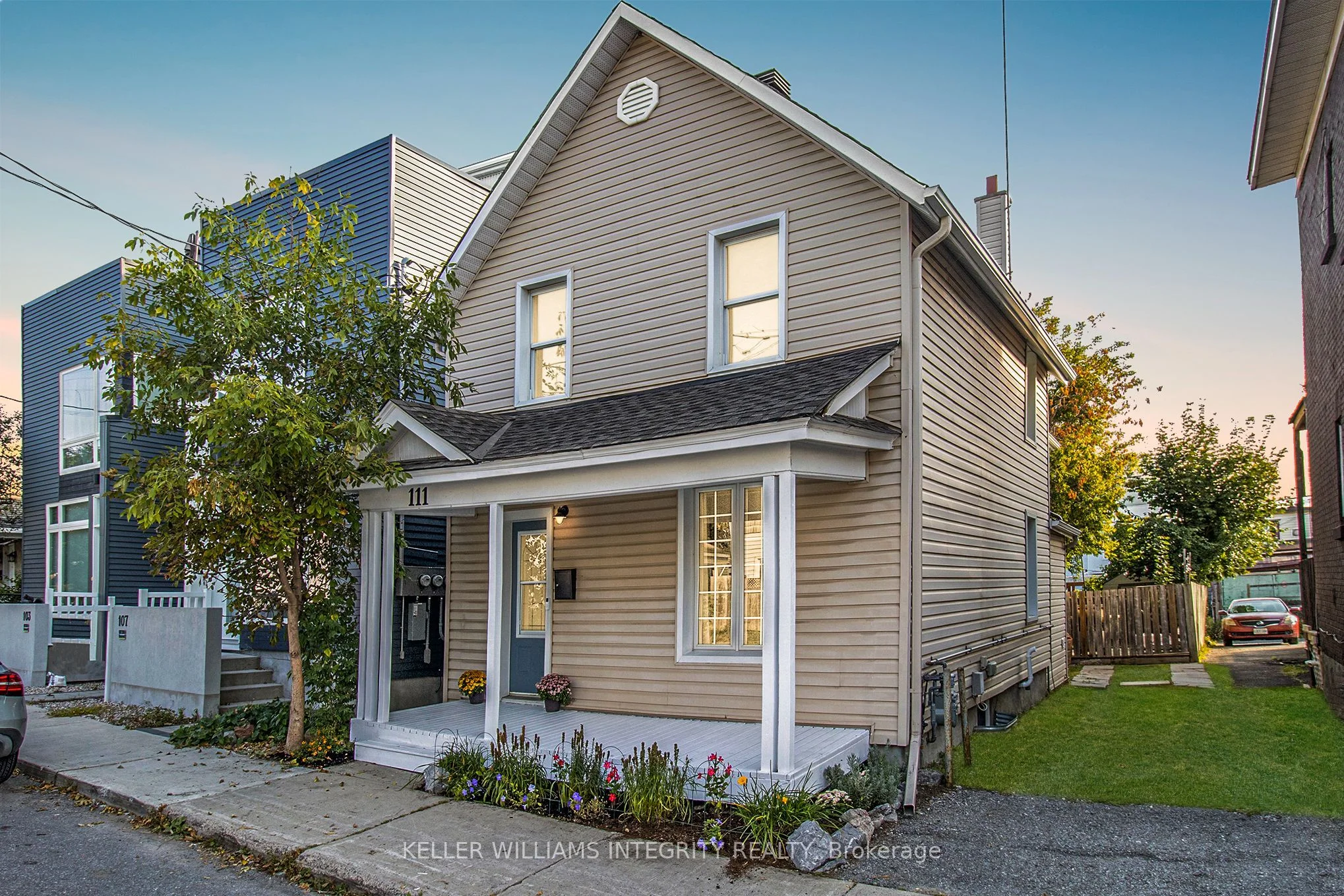 111 Carruthers Avenue, West Centre Town, On K1y 1n4