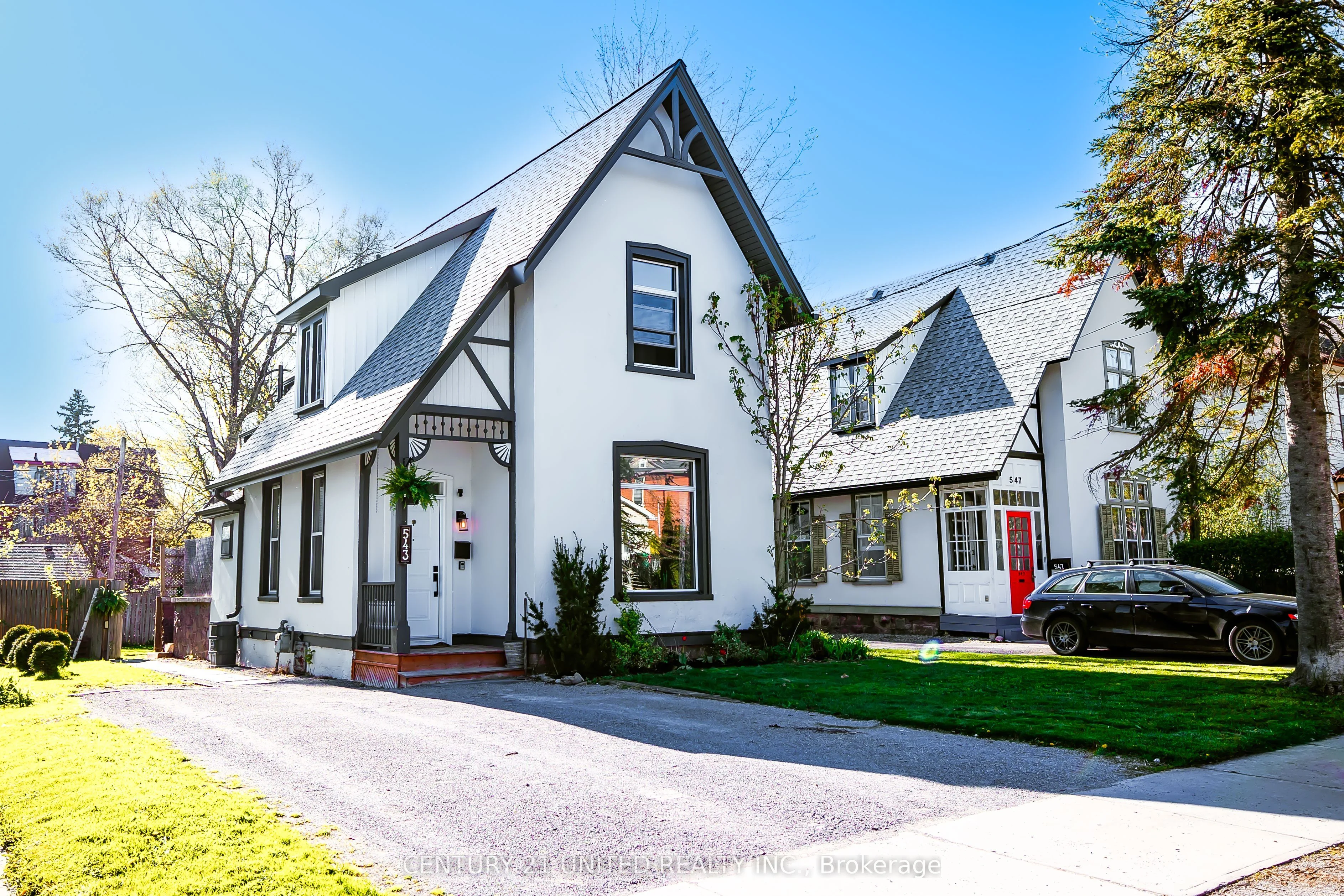 543 Downie Street, Peterborough, On K9h 4j7