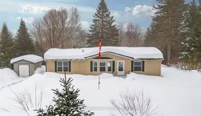 Detached in Minden Hills