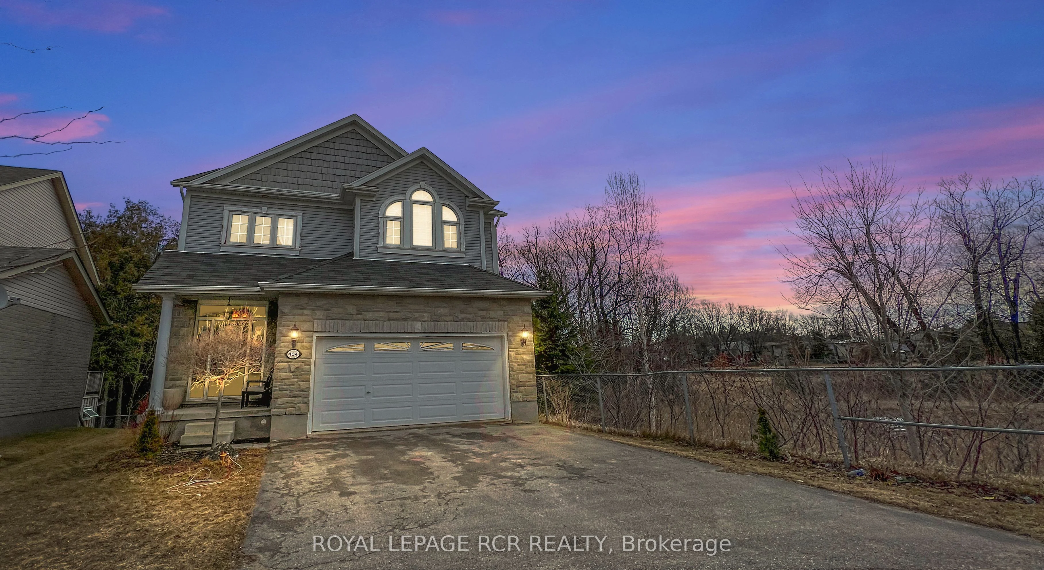 Detached in Shelburne