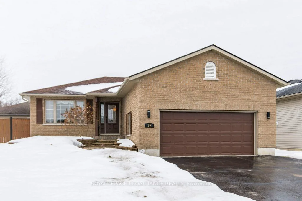 Detached in Quinte West
