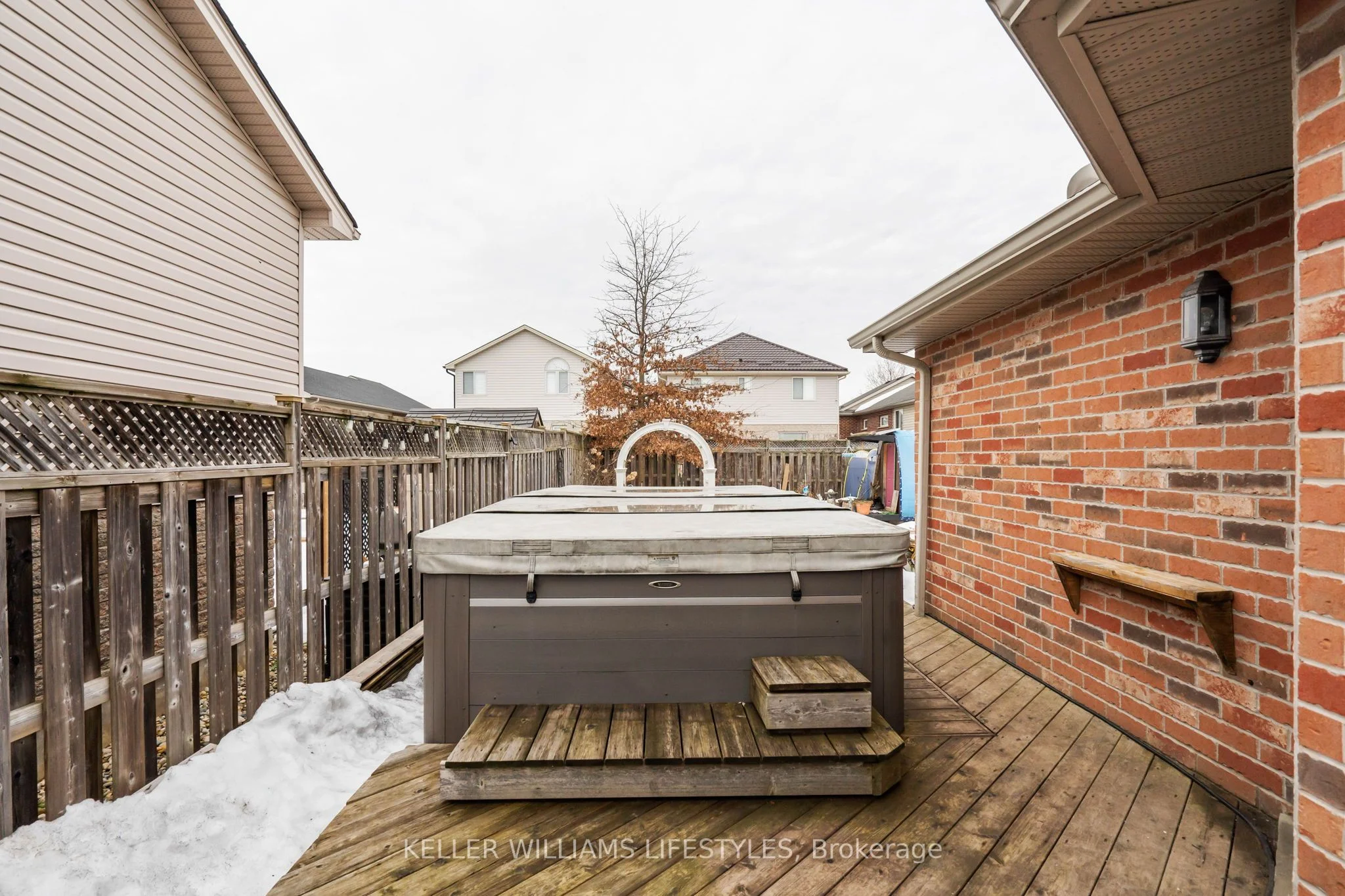 1837 Bayswater Crescent, London North, ON N6G 5N1