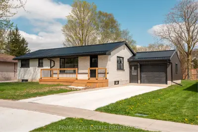 Detached in South Huron