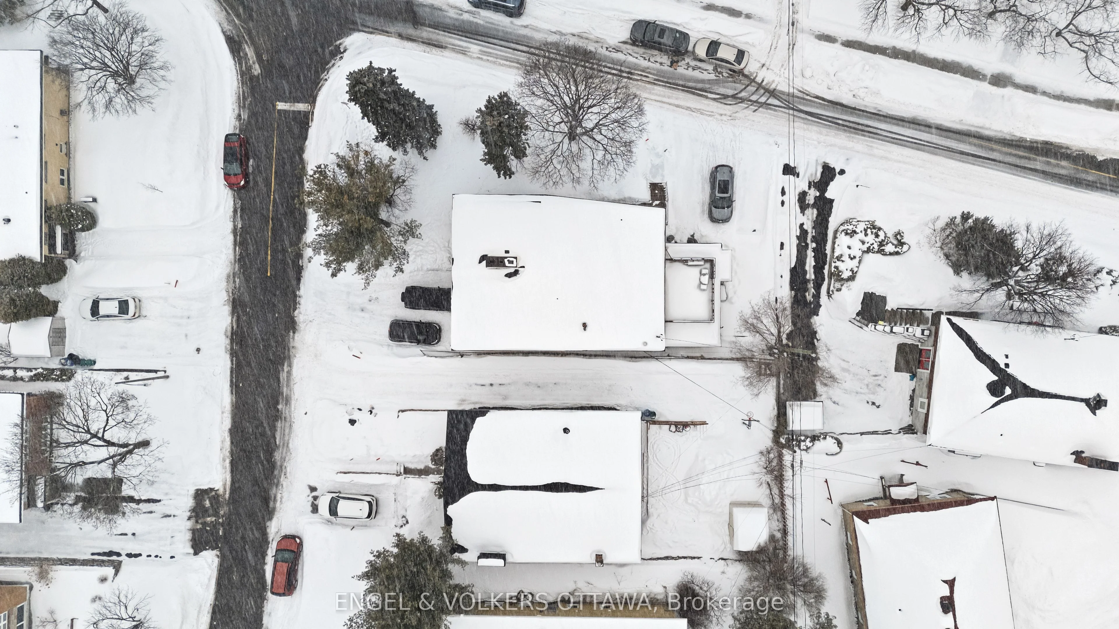 73 Lavergne Street, Vanier and Kingsview Park, ON K1L 5E9