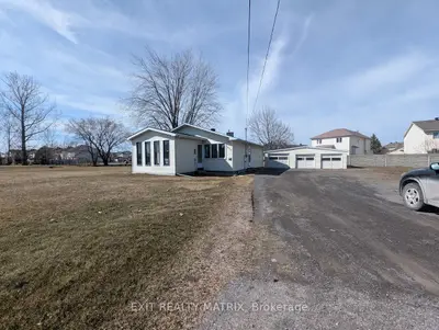 Detached in Orleans - Cumberland and Area