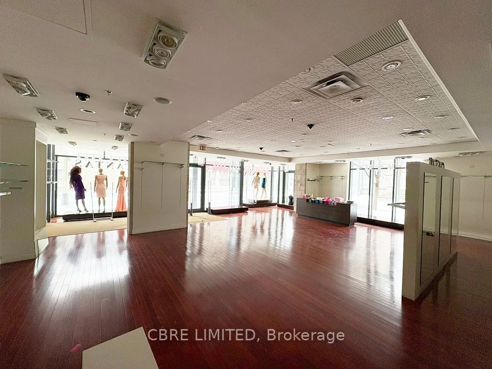 700 Sussex Drive 1, Lower Town - Sandy Hill, ON K1N 1K4