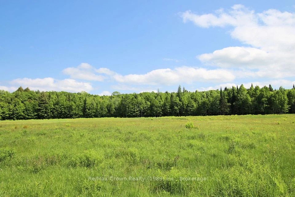 0B 522 Hwy Highway, Parry Sound Remote Area, ON P0H 1W0
