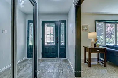7 Meridene Crescent E, London North, On N5x 1g4