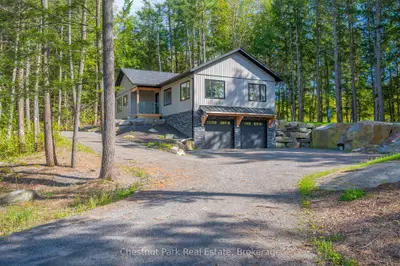 Detached in Muskoka Lakes
