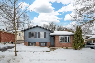 Detached in London North