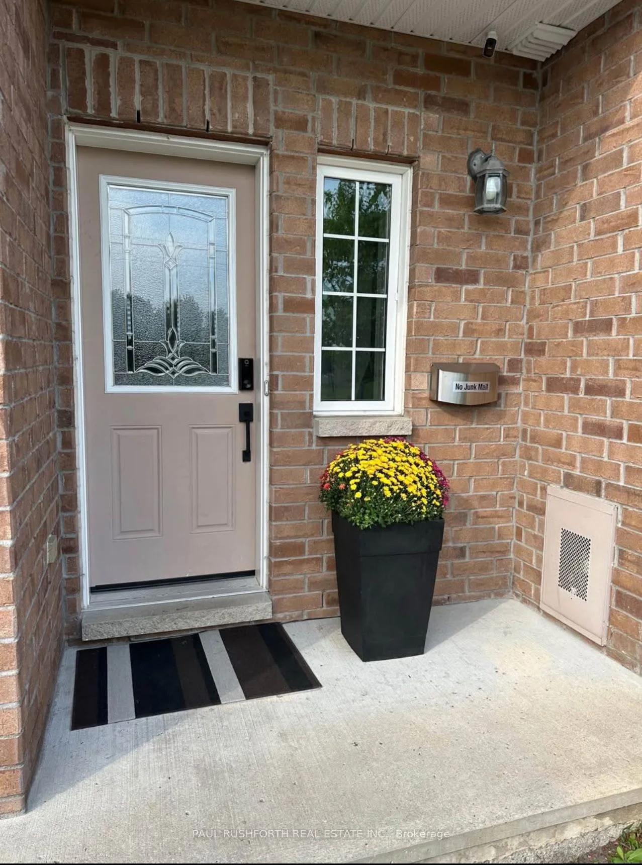 997 Torovin Private , Cyrville - Carson Grove - Pineview, ON K1B 0A6