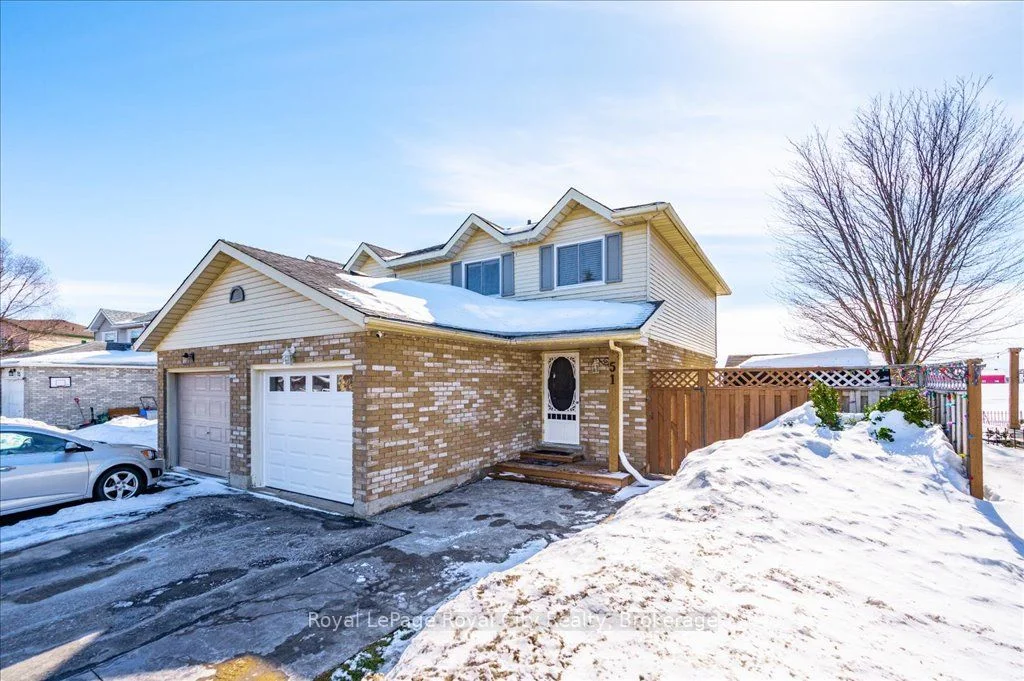 Semi-Detached in Mapleton