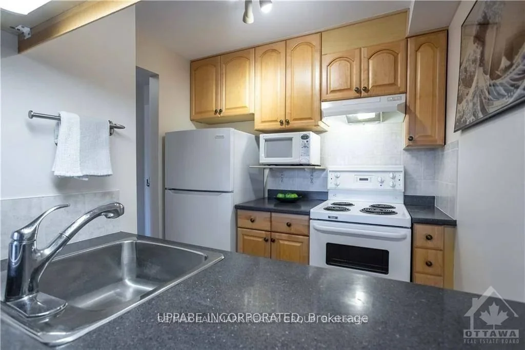 6376 Bilberry Drive 205, Orleans - Convent Glen And Area, On K1c 4p6