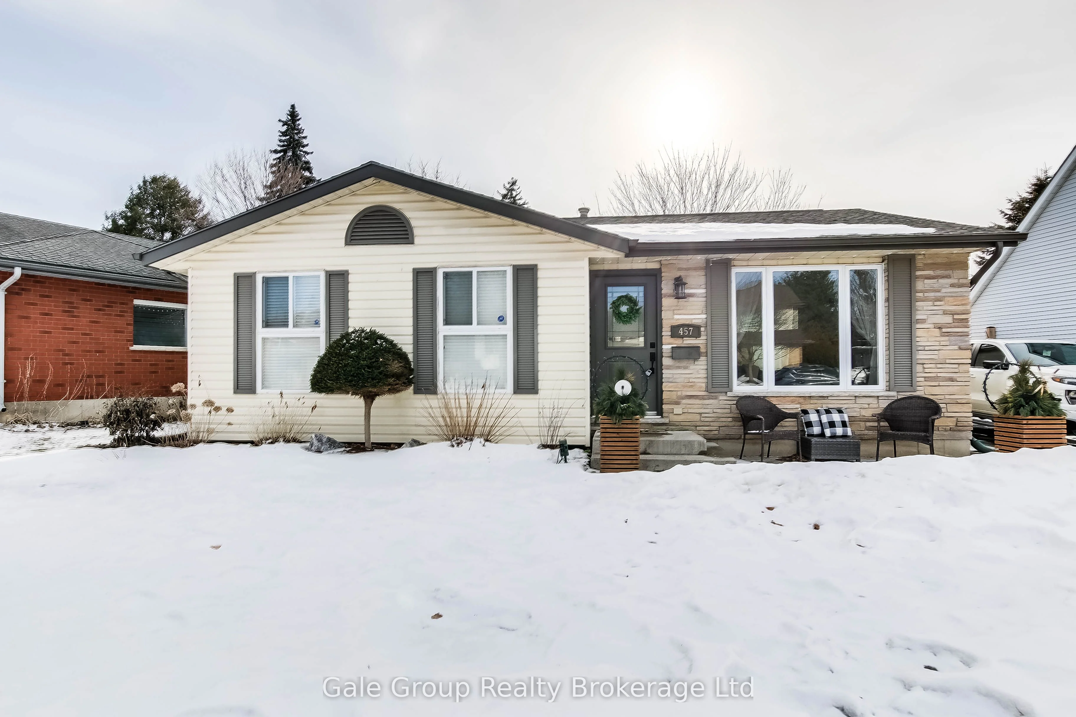Detached in Woodstock