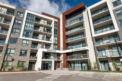 Condo Apartment in Hamilton