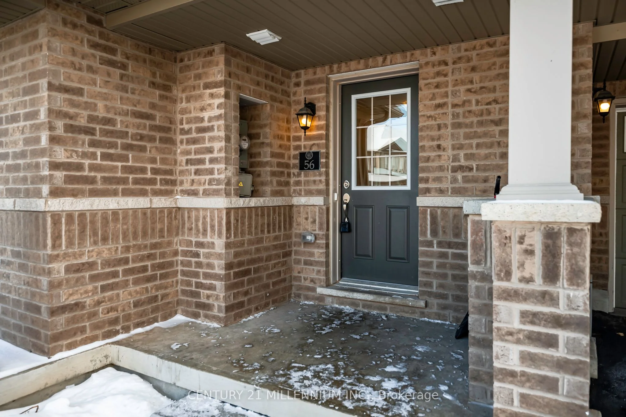 Att/Row/Townhouse in Cambridge