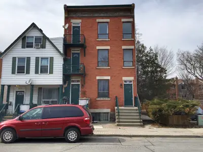 279 St Andrew Street 4, Lower Town - Sandy Hill, On K1n 5g8