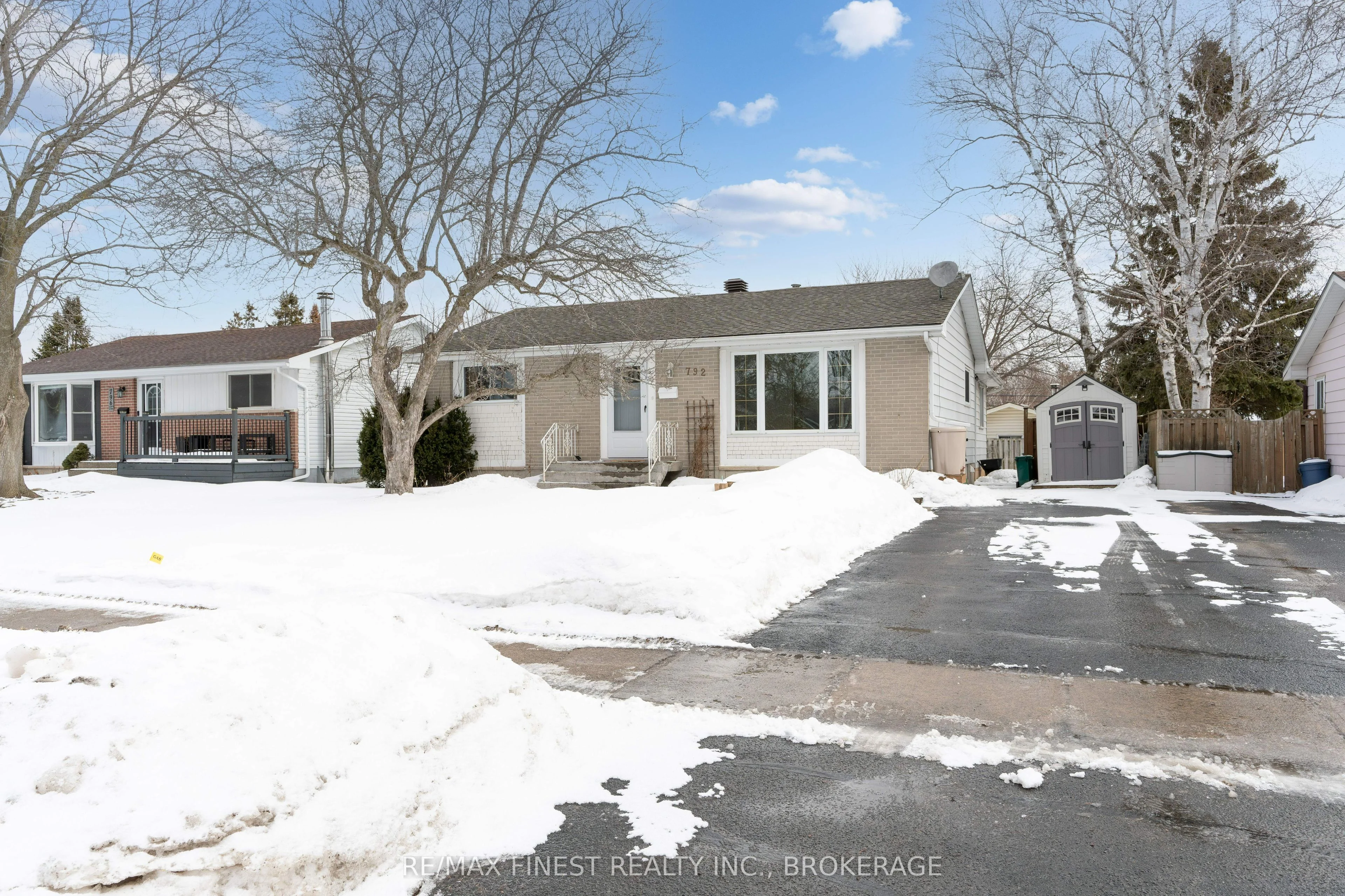 Detached in Kingston
