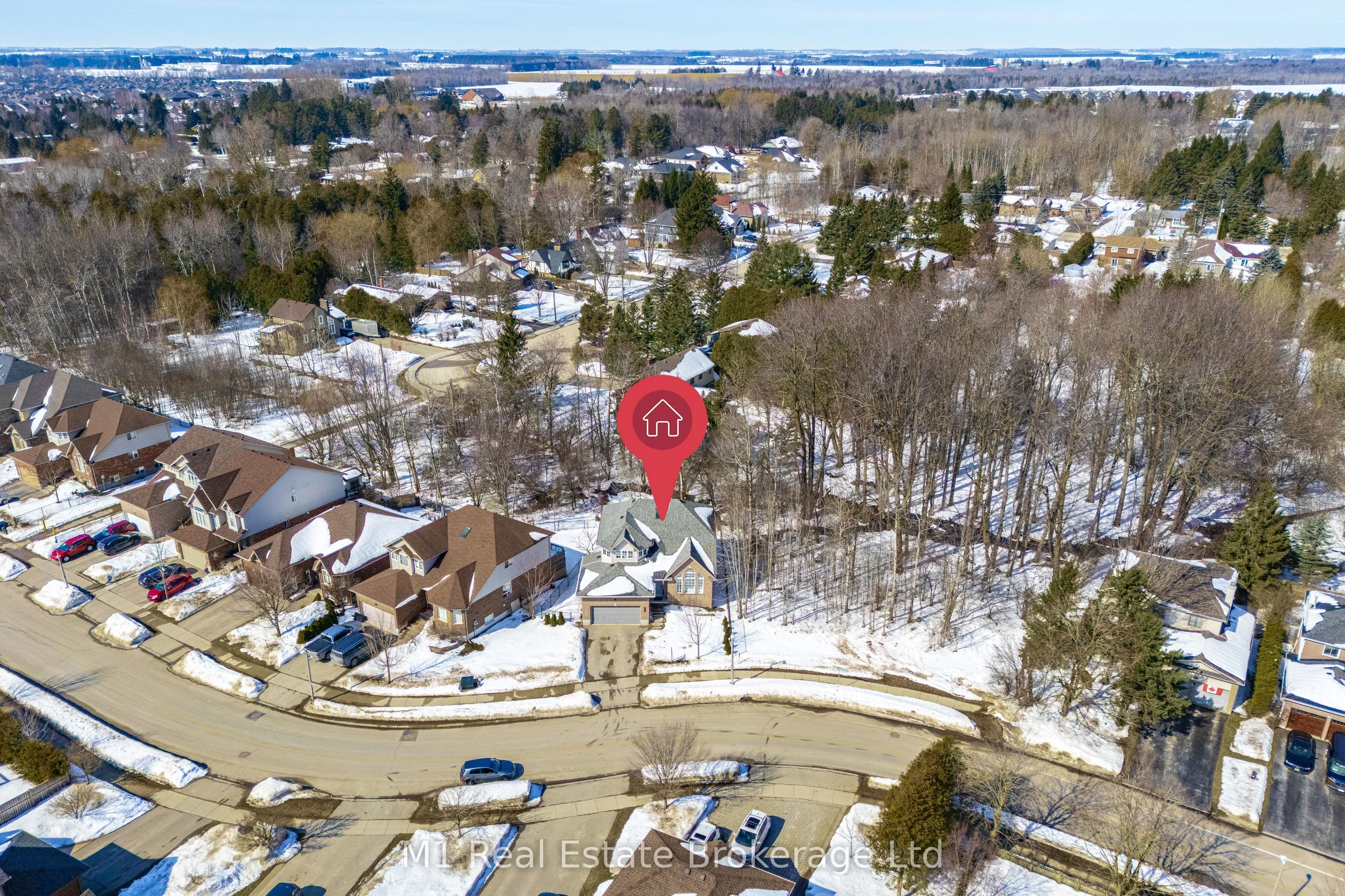 Detached in Centre Wellington