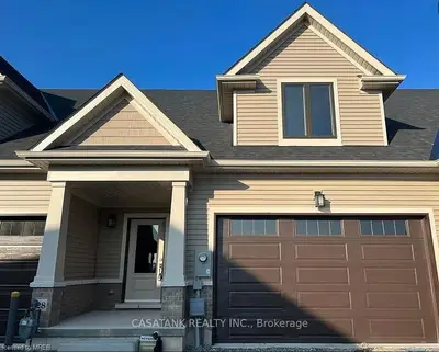 Condo Townhouse in Niagara Falls