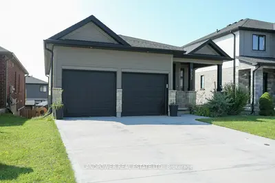 3235 Raleigh Crescent, London South, On N6p 0e4