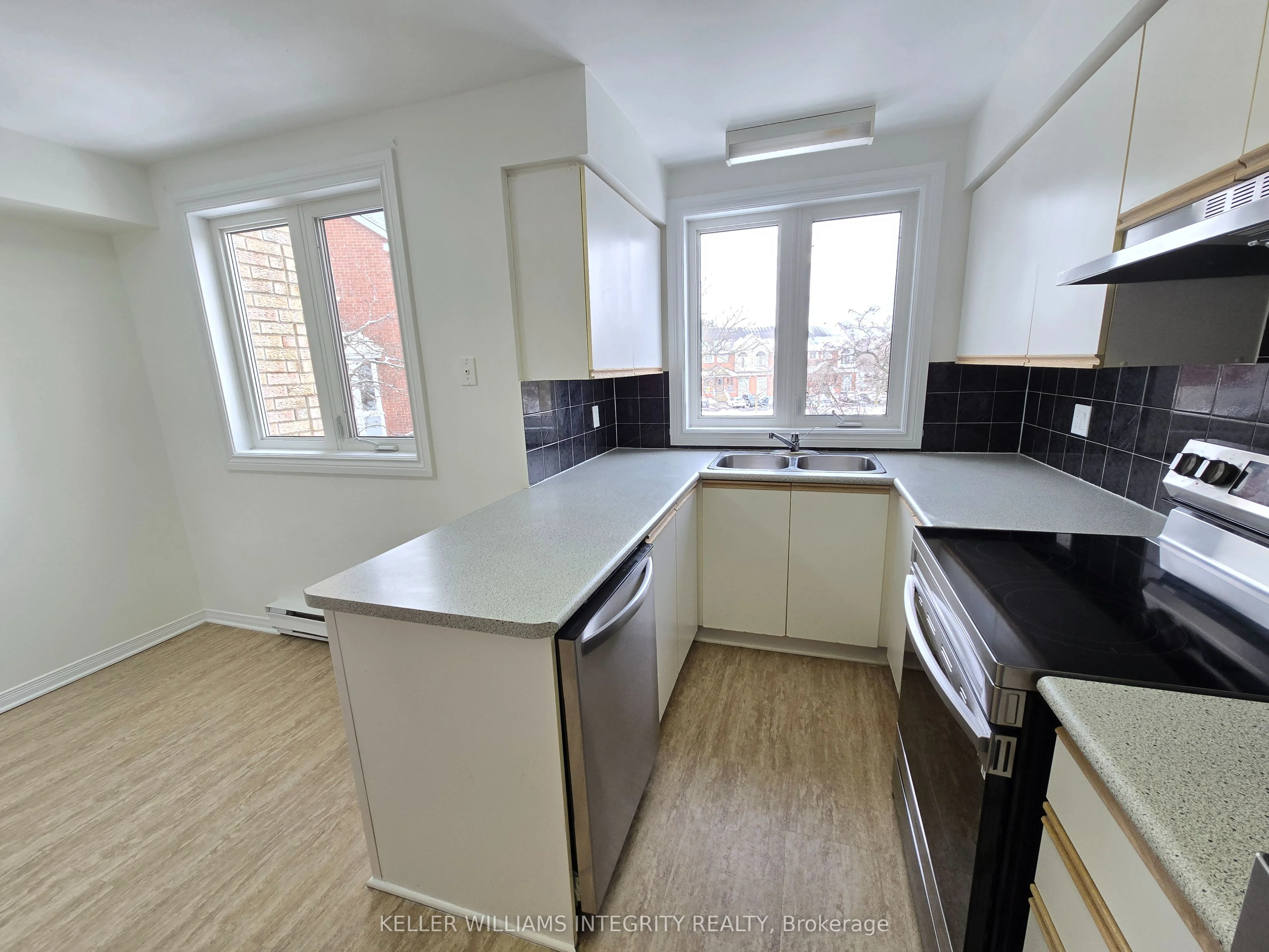 219 Briston , Hunt Club - South Keys and Area, ON K1G 5R5